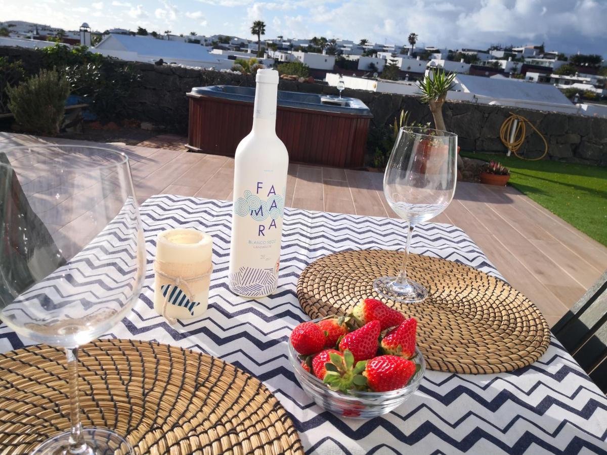 Villa Tyna Playa Blanca  Extérieur photo